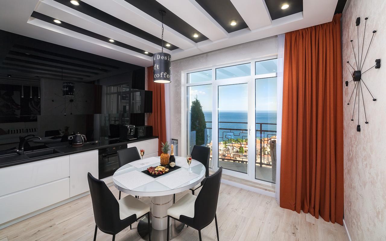 Vip Apartments In Arcadia With Sea View. โอเดสซา ภายนอก รูปภาพ
